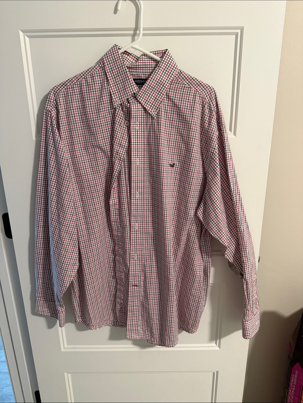 Southern Marsh Men's Pink & White Check Button-Down Shirt